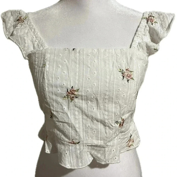 Kirious Tops - NWT Kurious tie back ruffle sleeve floral tank XS